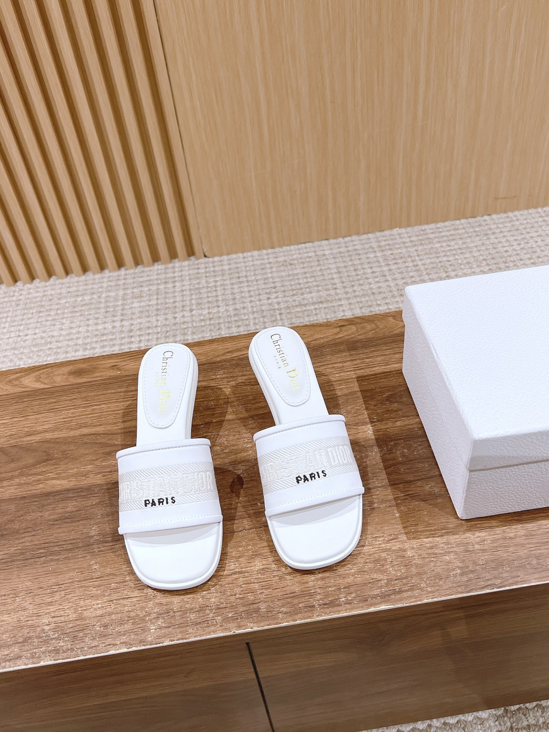 D10r Dway Heeled Slide