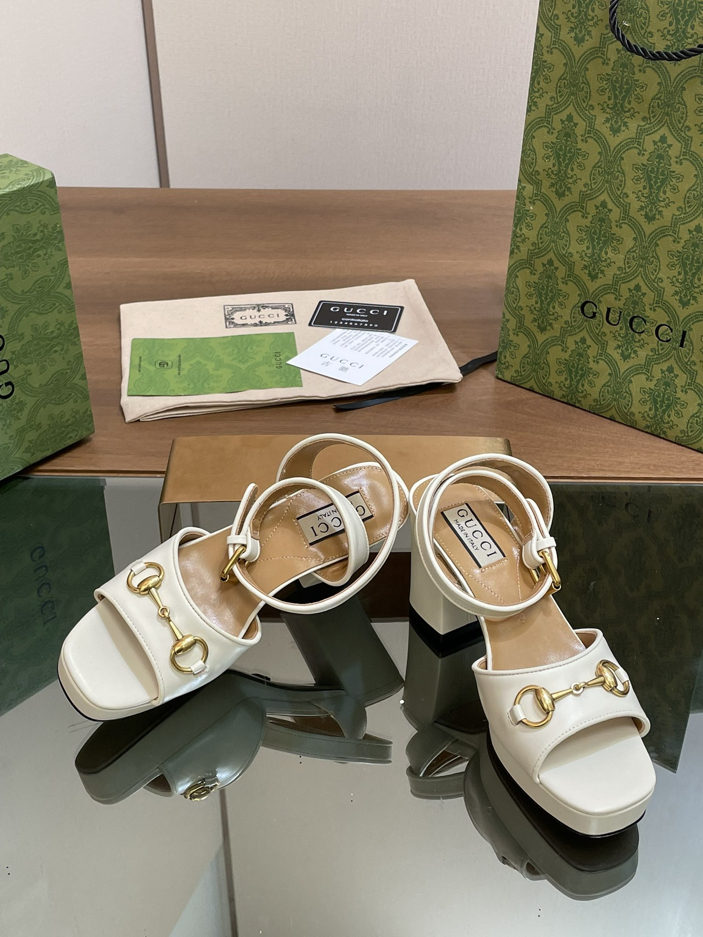 UA Gvc*1 HORSEBIT PLATFORM SANDAL