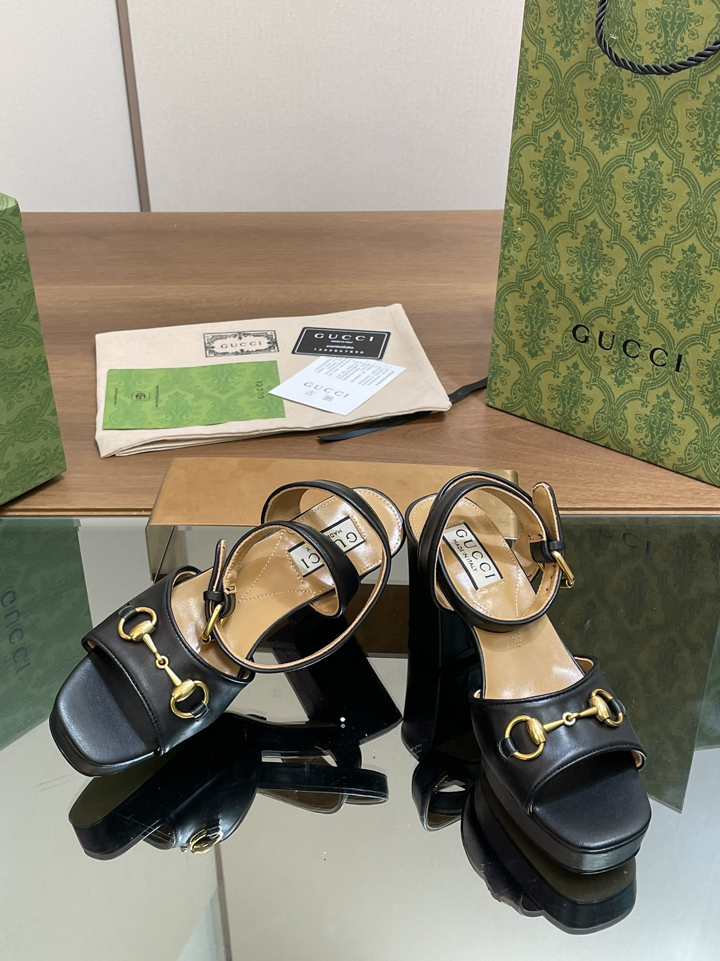 UA Gvc*1 HORSEBIT PLATFORM SANDAL