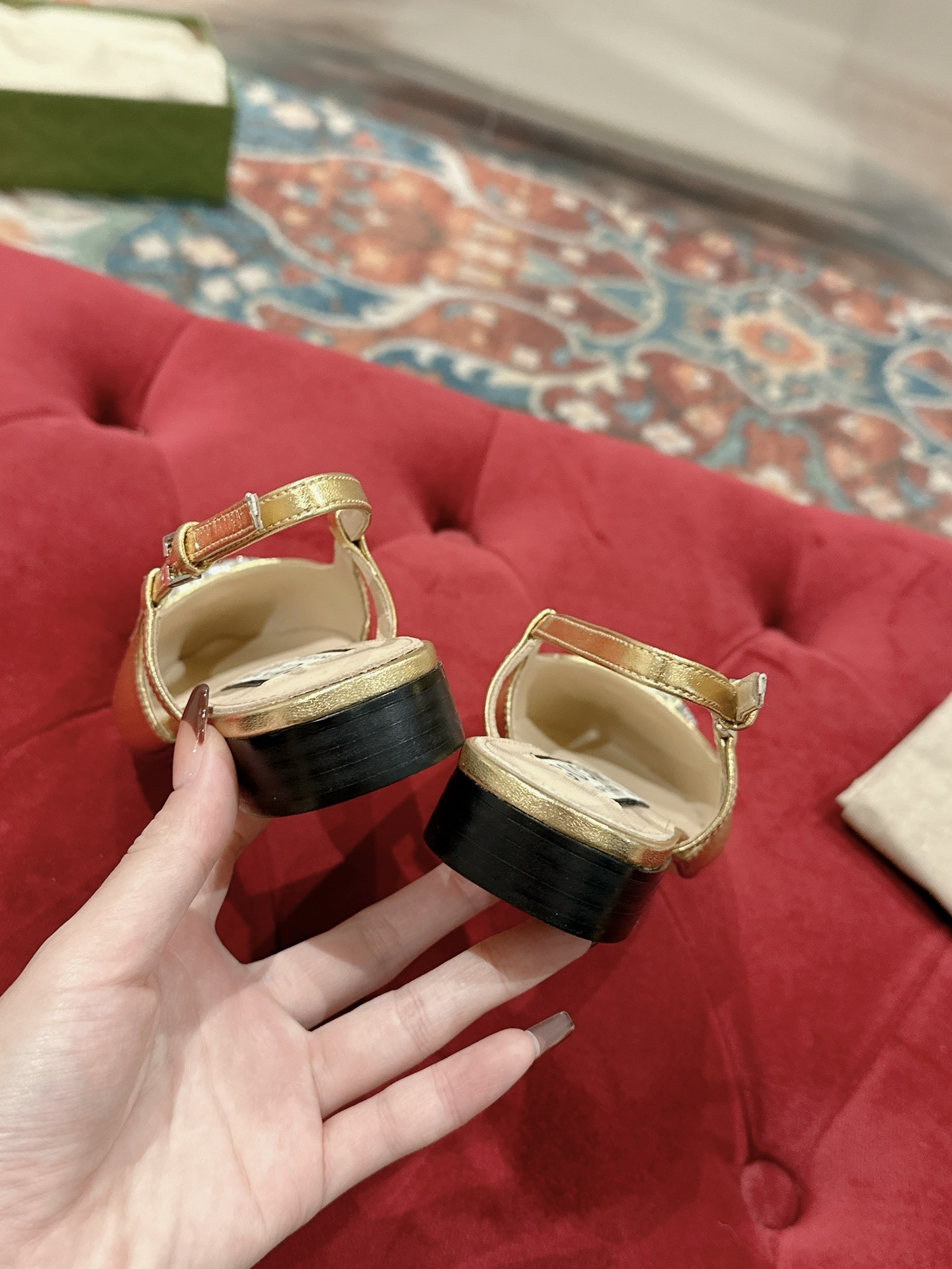 UA Gvc*1 BALLERINA WITH DOUBLE G