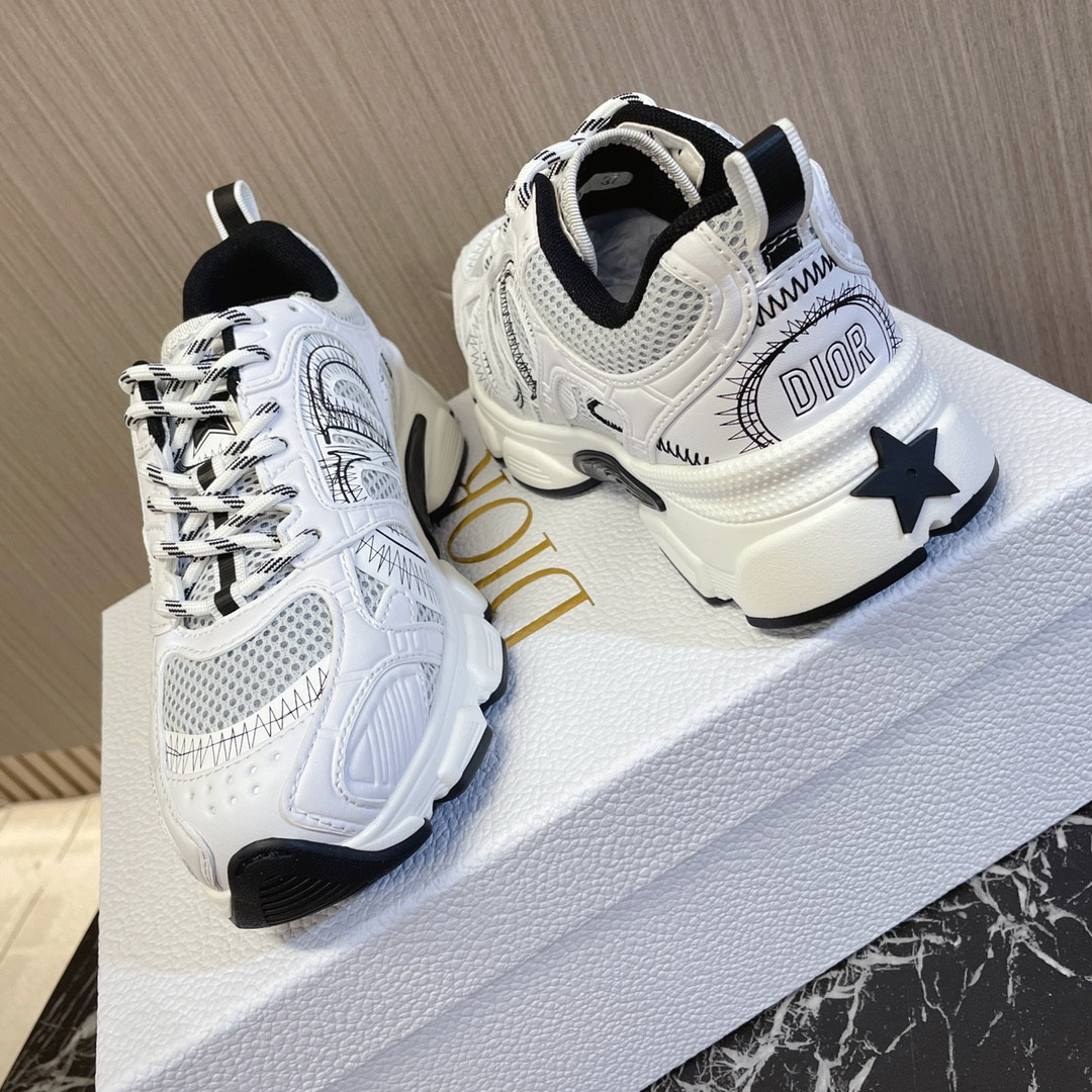 UA D10r Chrono Sneaker White and Black Mesh