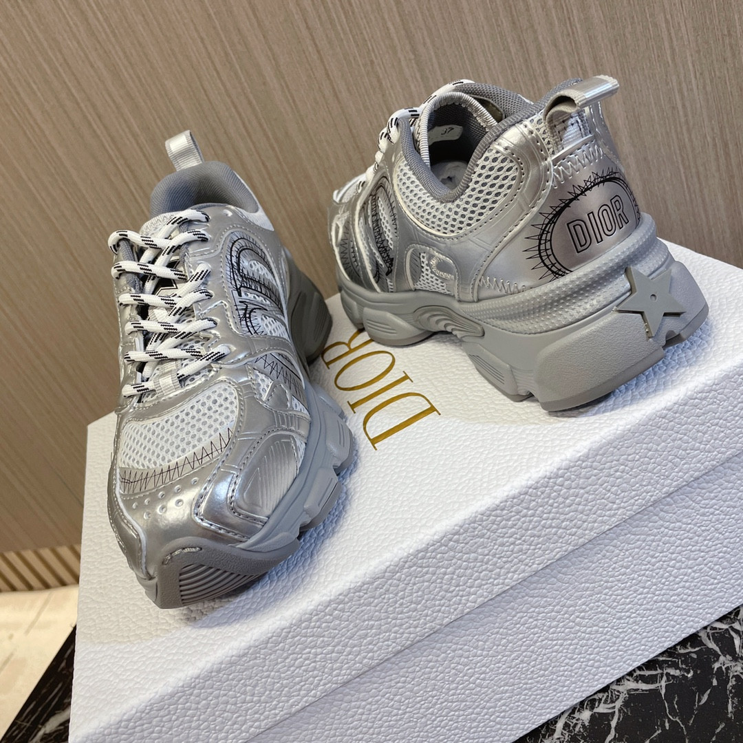 UA D10r Chrono Sneaker Gray Mesh with Silver-Tone