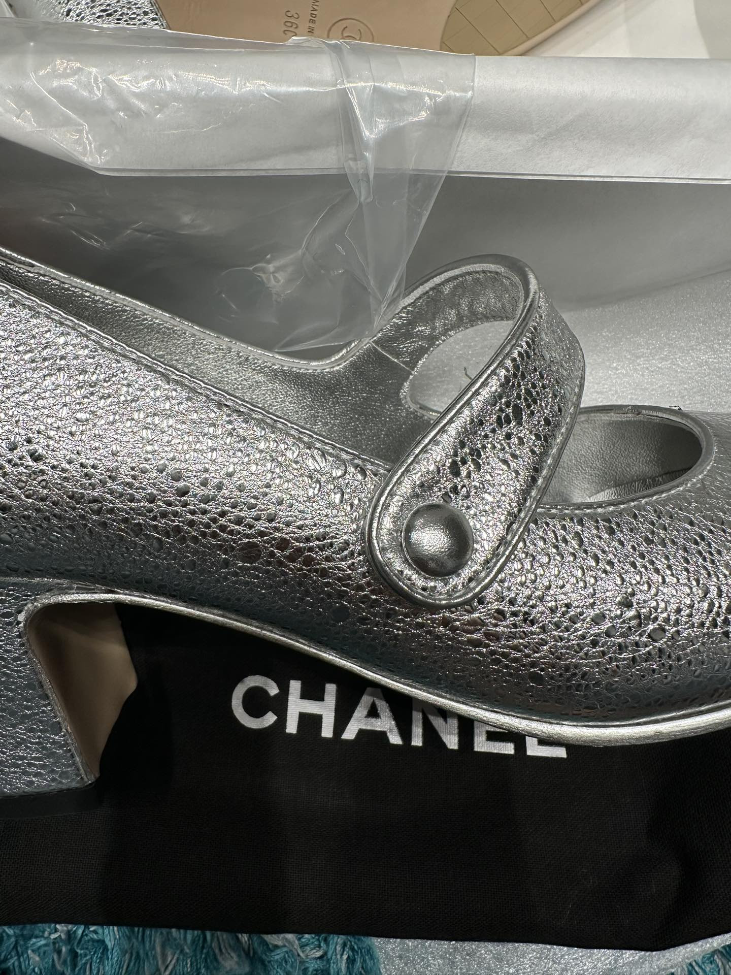 UA Ch**el MARY JANES Pump