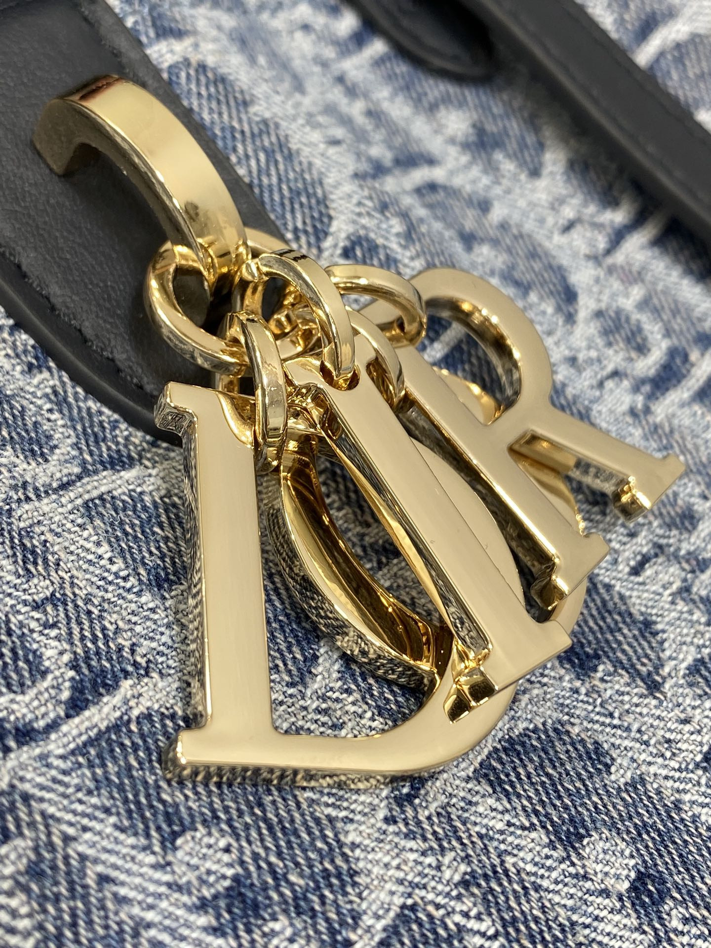 Medium D10r Toujours Bag Blue Denim D10r Oblique Jacquard 28.5 x 21.5 x 17 cm