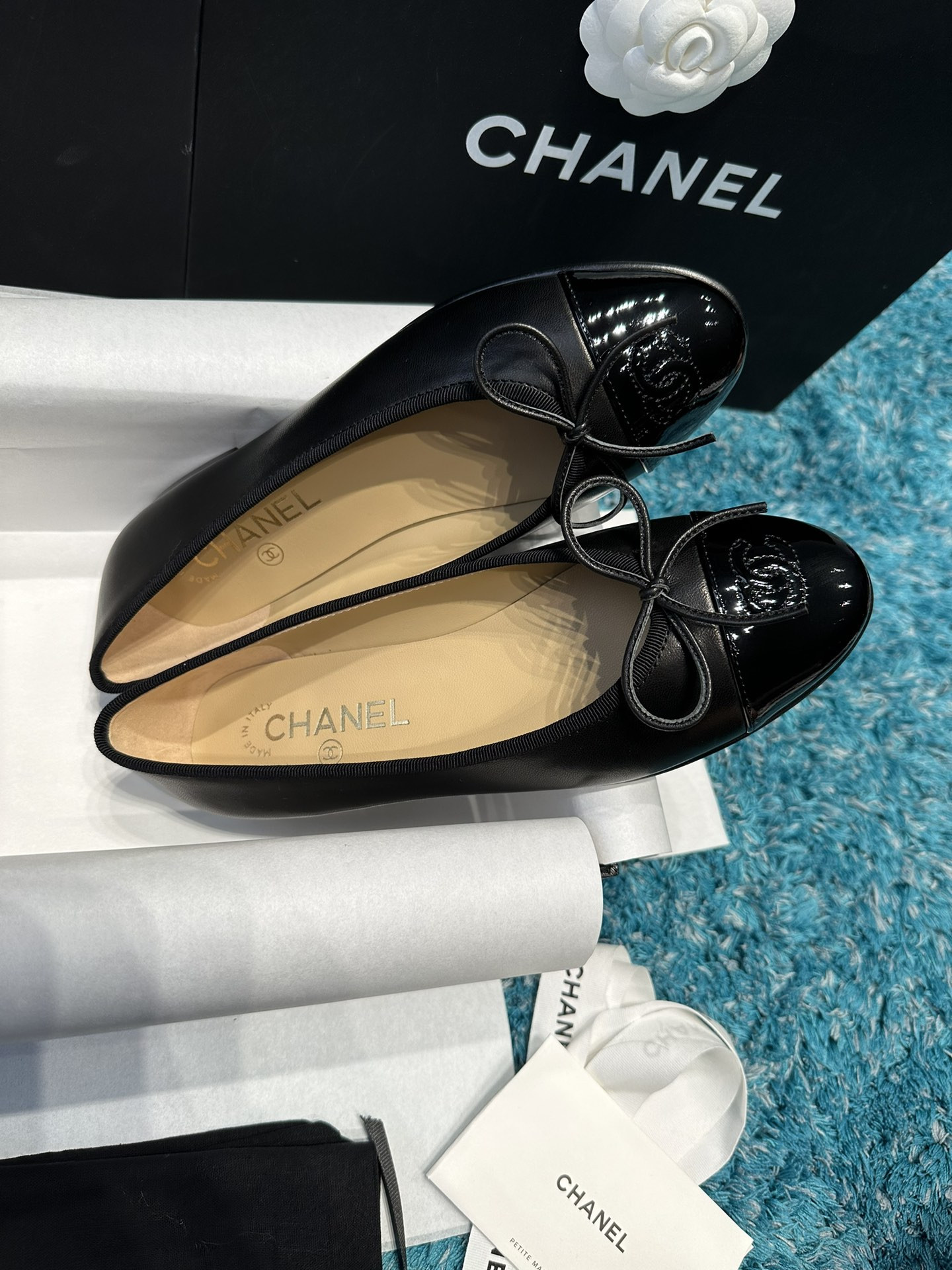 UA Ch**el BALLET FLATS