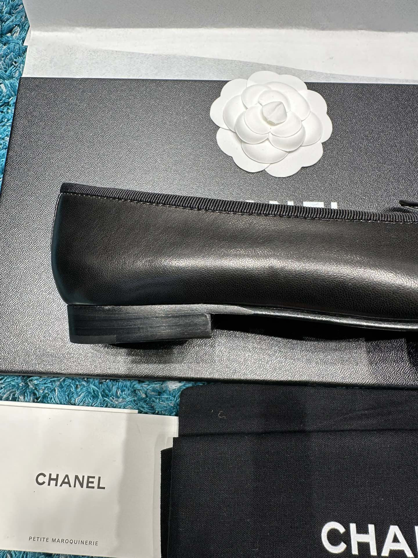 UA Ch**el BALLET FLATS