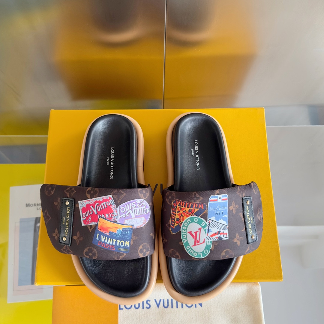 LV Pool Pillow Flat Comfort Mule