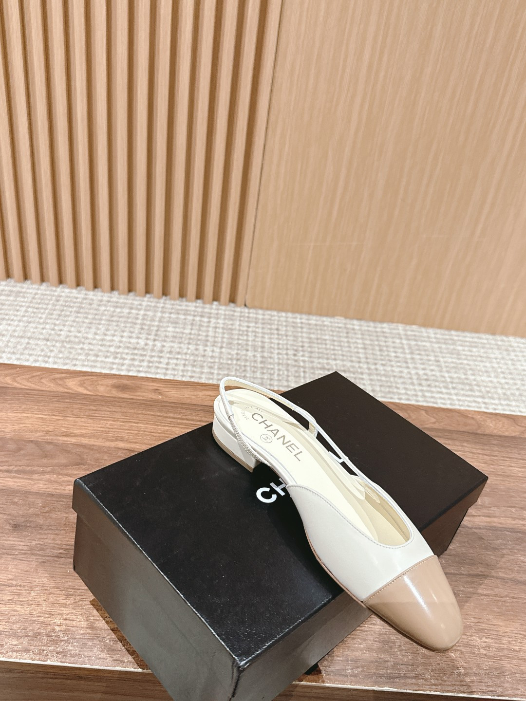 UA Ch**el SLINGBACKS FLAT