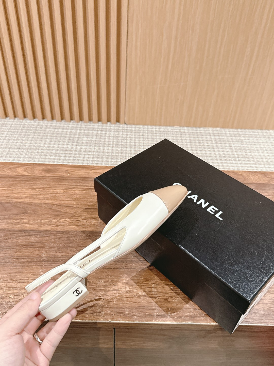 UA Ch**el SLINGBACKS FLAT