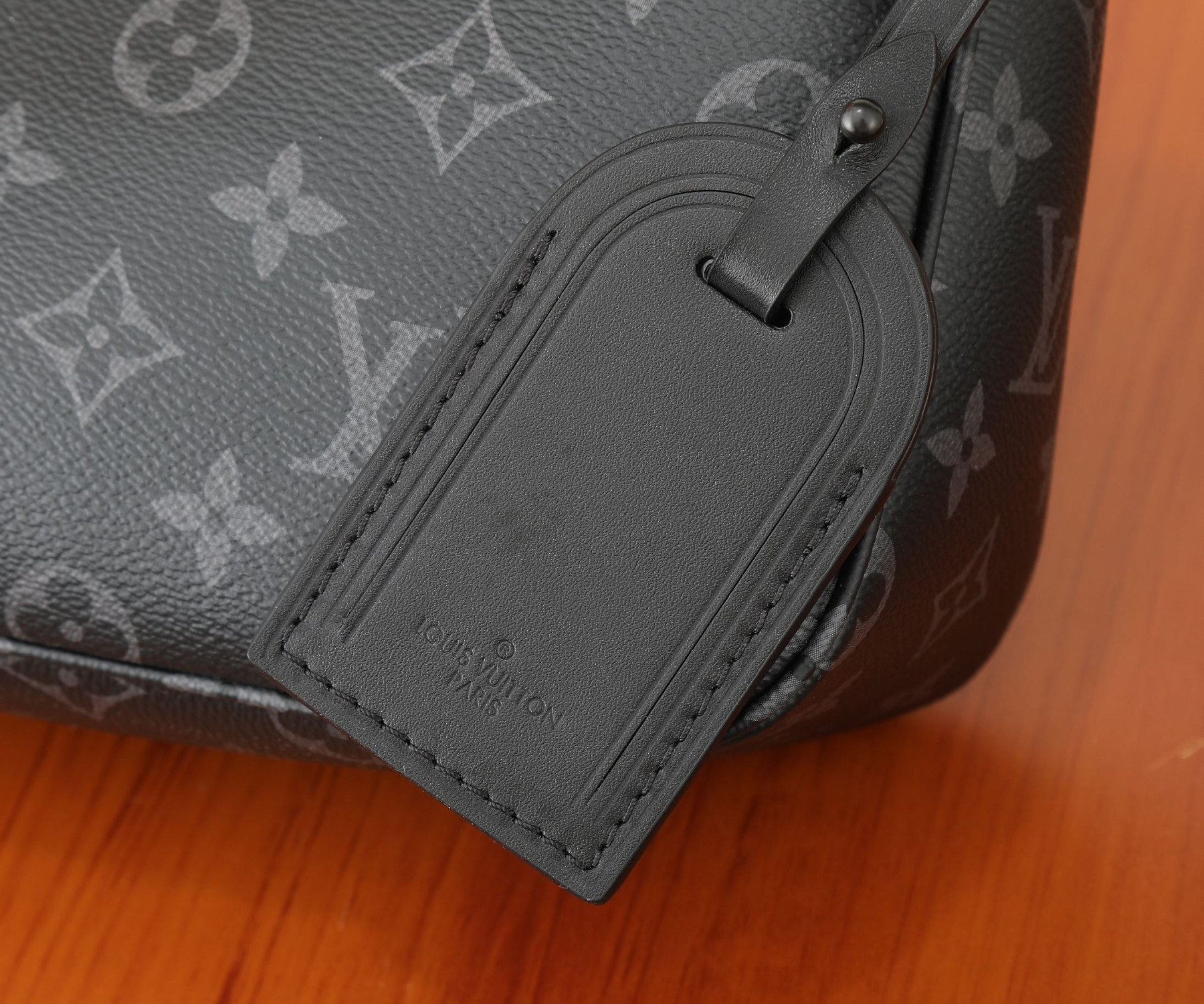 LV Pochette Accessoire XL M11741 11 x 6.5 x 3.5 inches