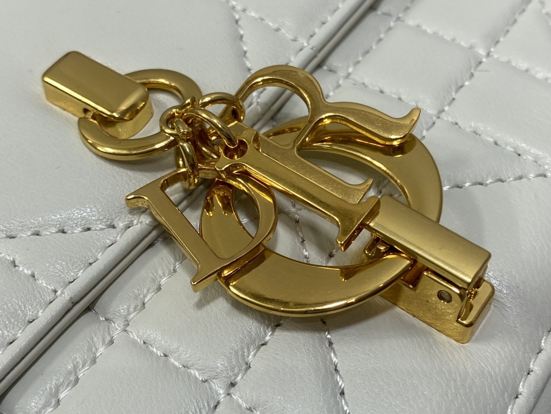 D10r Mini D10r Ange Bag Latte Macrocannage Calfskin 20 x 12 x 5 cm