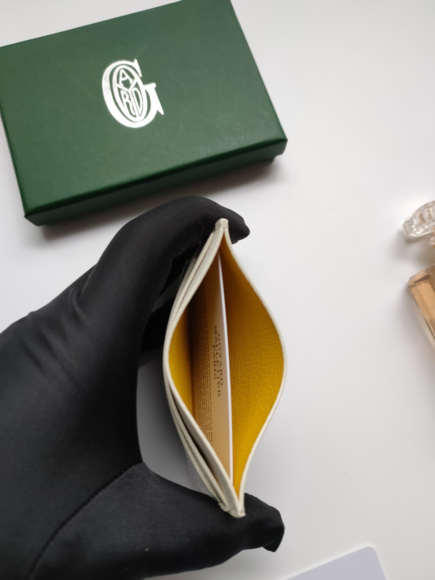 G09ard Card Bag 10.5x7x2cm