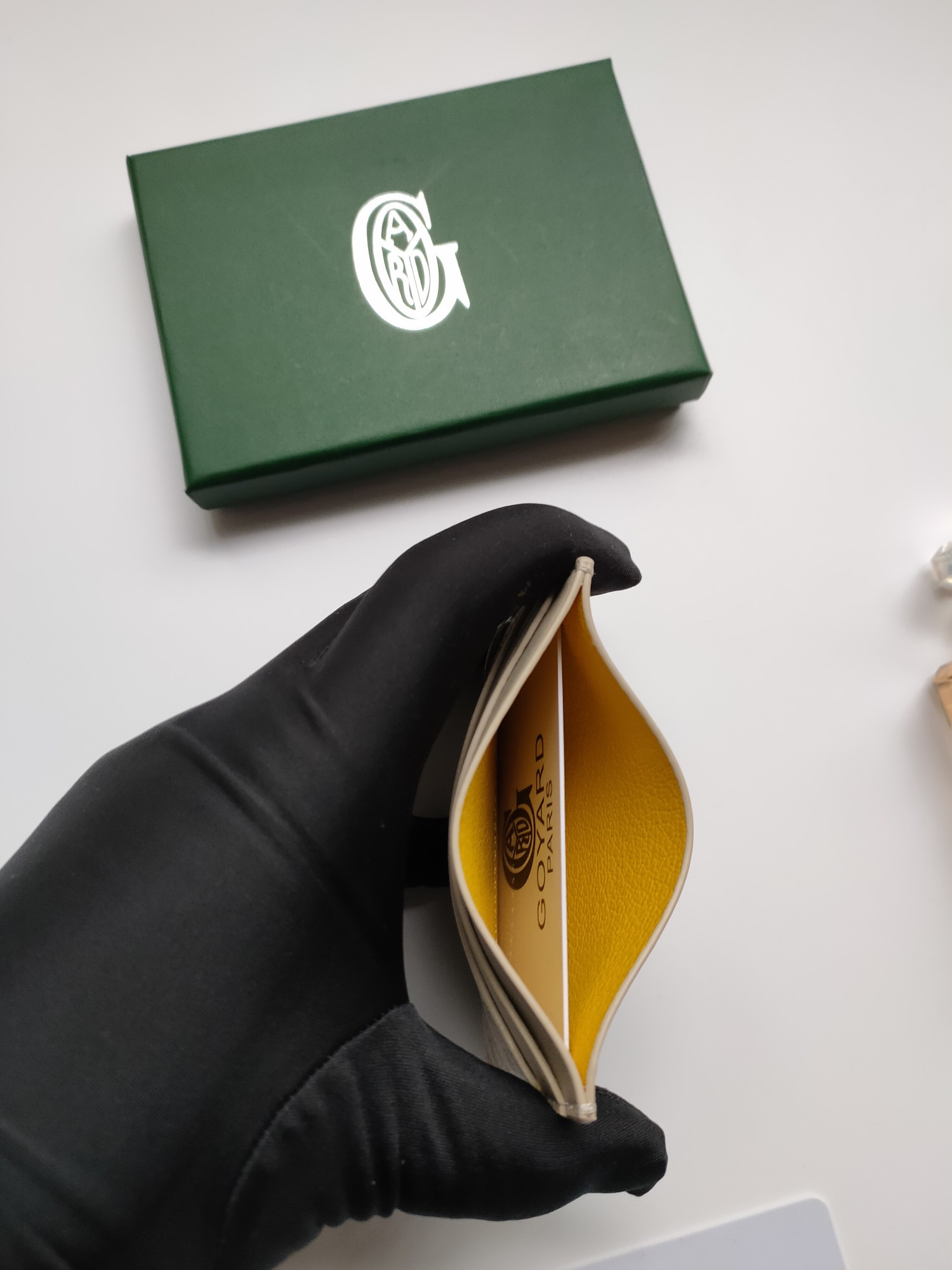 G09ard Card Bag 10.5x7x2cm