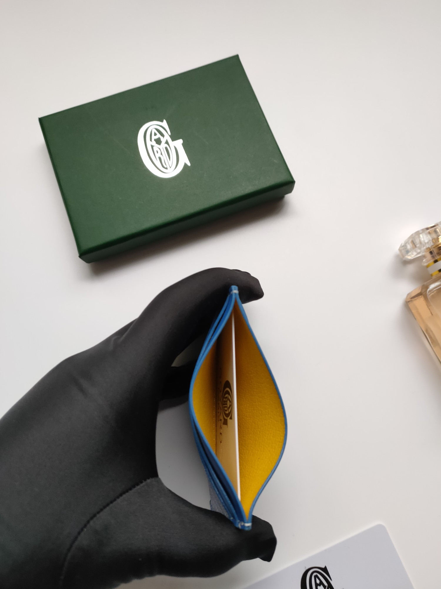 G09ard Card Bag 10.5x7x2cm