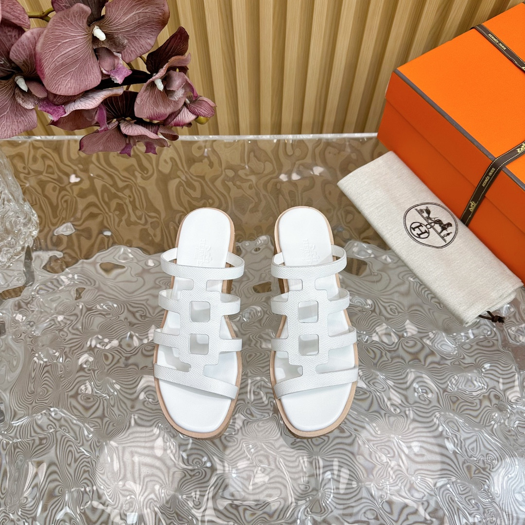 UA H**me5 Isabella 30 sandal