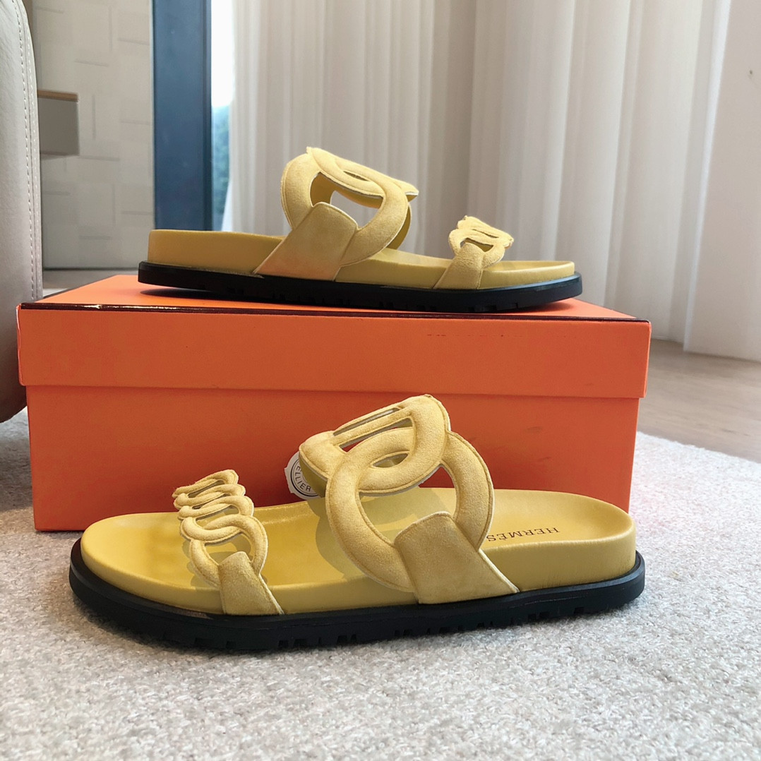 UA H**me5 Extra sandal