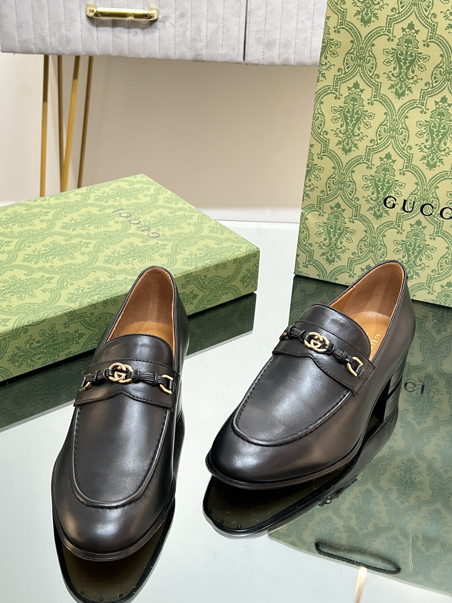 UA Gvc*1 INTERLOCKING G LOAFER