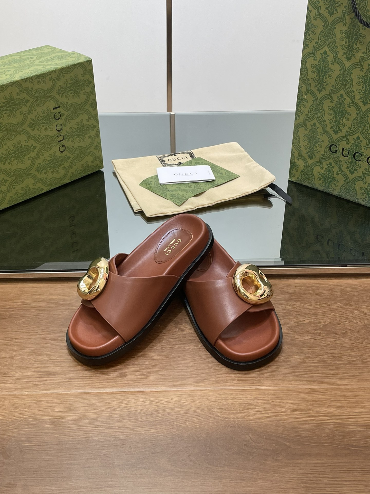 UA Gvc*1 MARINA CHAIN SLIDE SANDAL