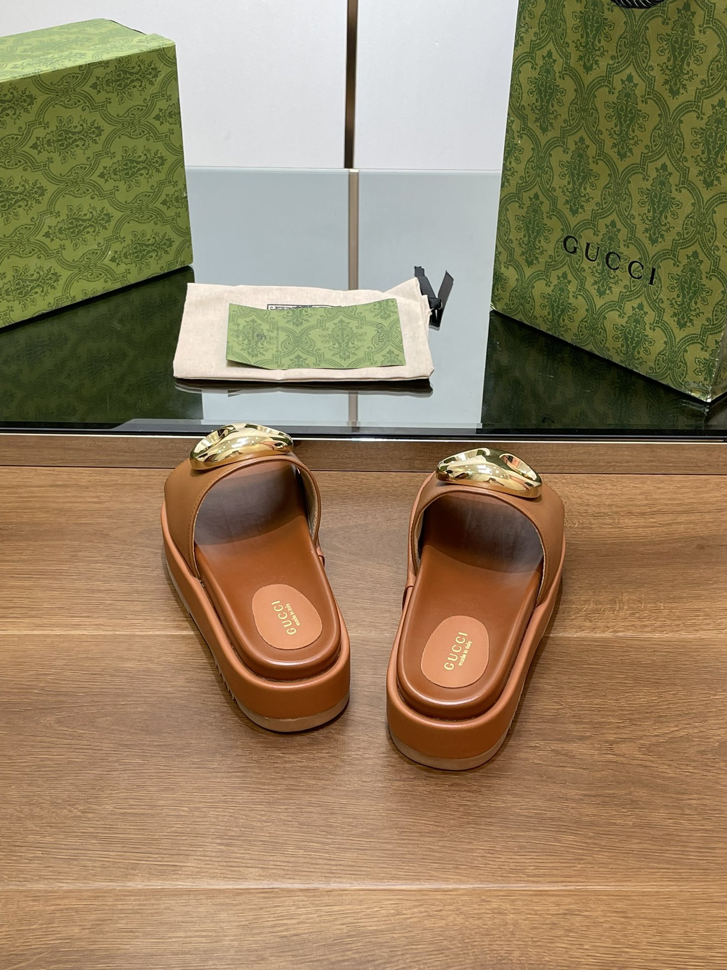 UA Gvc*1 MARINA CHAIN SLIDE