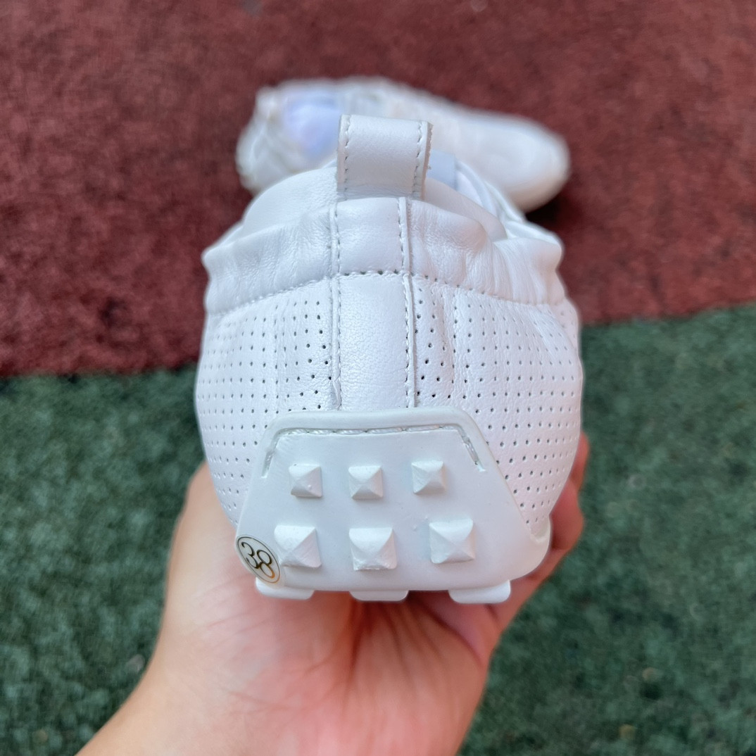 UA H**me5 In Sneaker