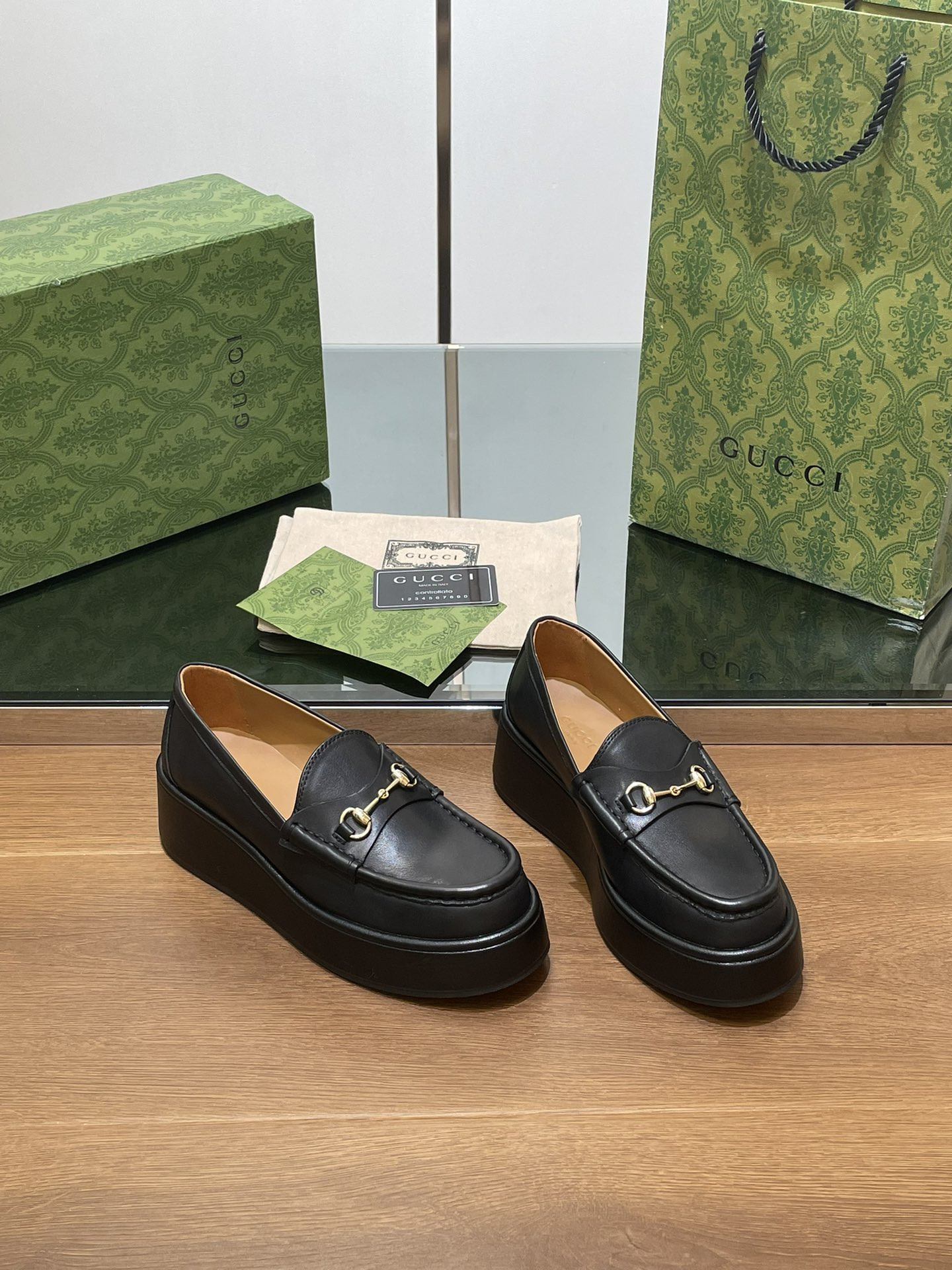 UA Gvc*1 HORSEBIT WEDGE LOAFER