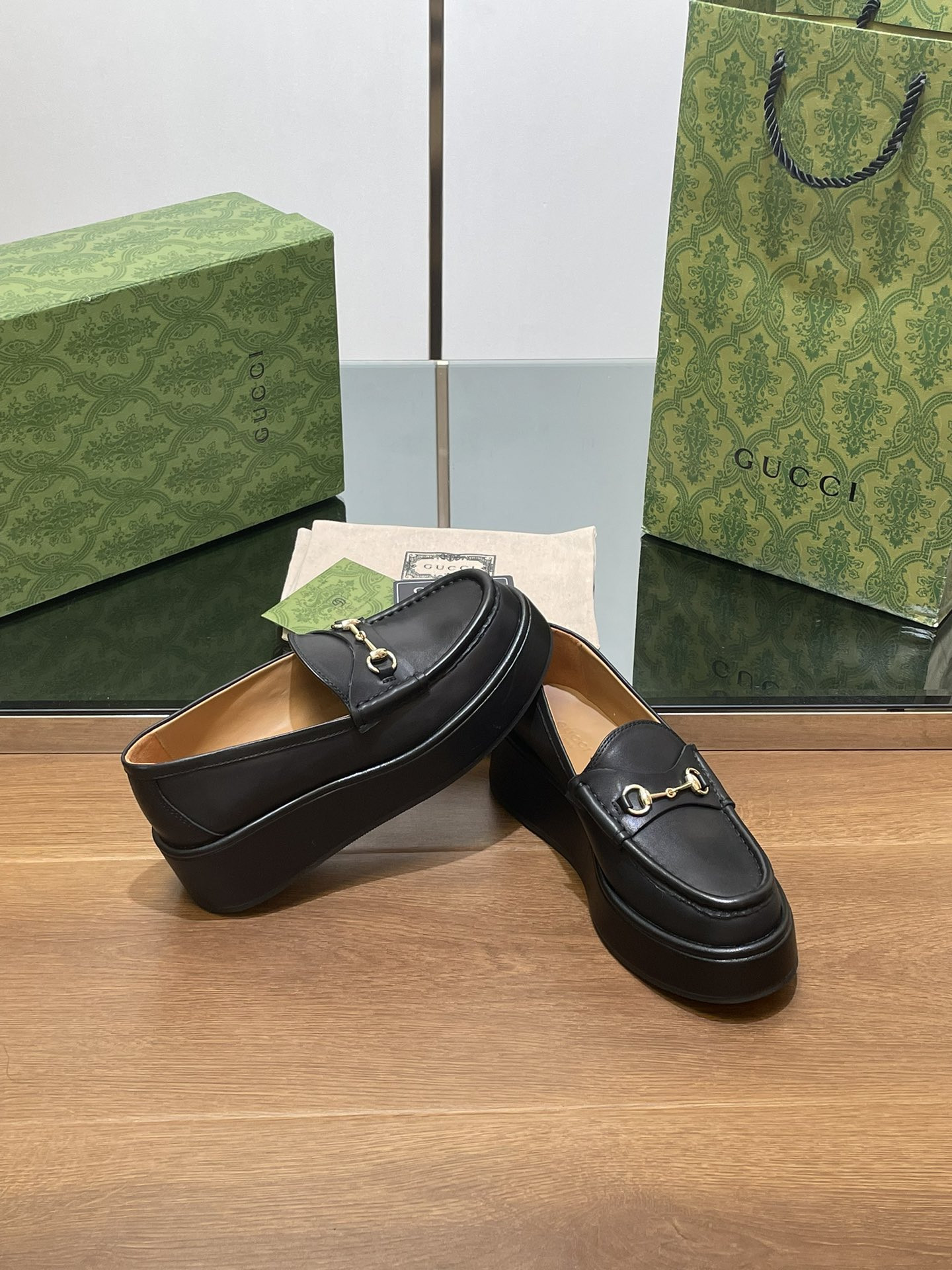 UA Gvc*1 HORSEBIT WEDGE LOAFER