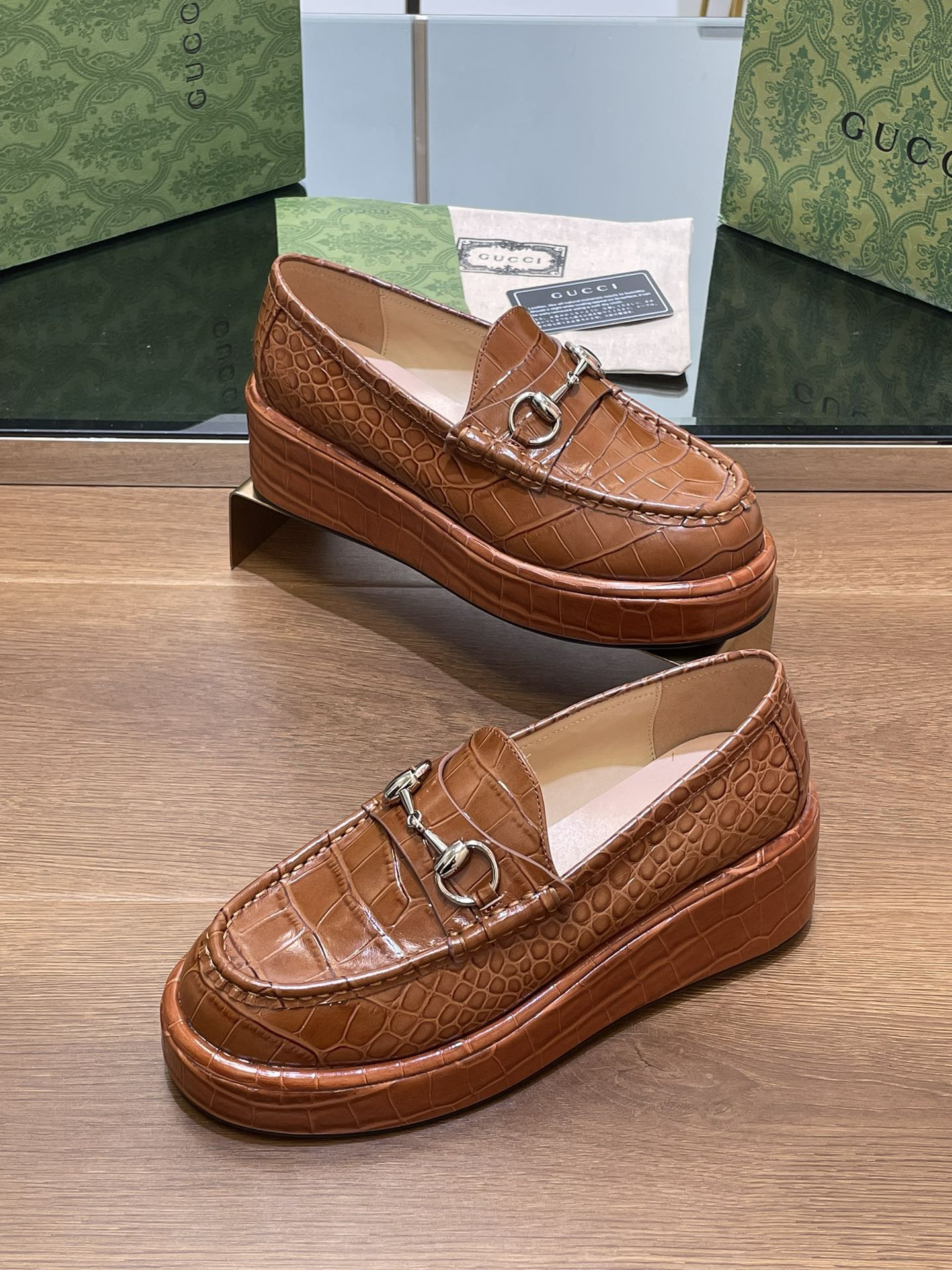 UA Gvc*1 HORSEBIT WEDGE LOAFER