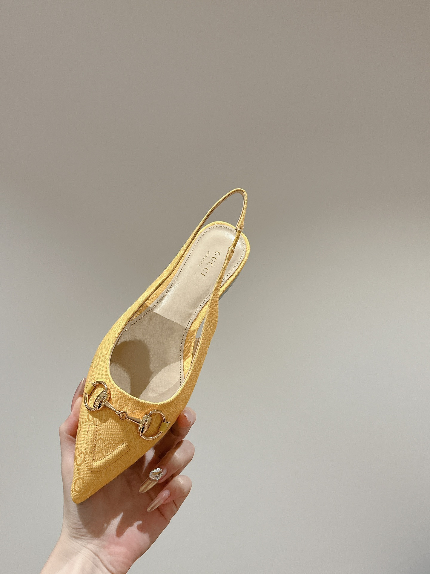 UA Gvc*1 HORSEBIT SLINGBACK FLAT