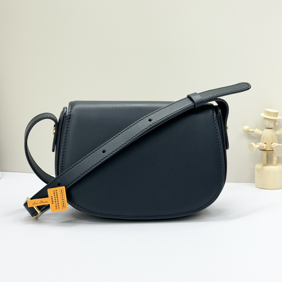 L0r0 P1ana Mini Ghiera Bag 18x13x7 cm