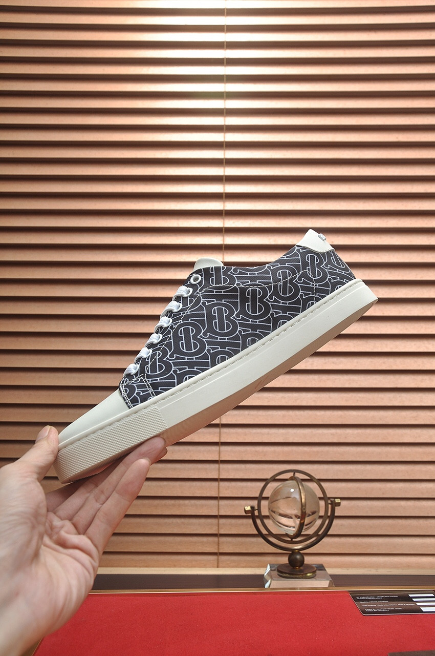 UA Bv*b*rry Sneakers