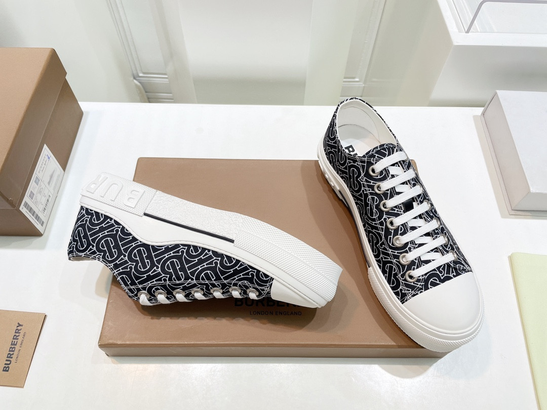 UA Bv*b*rry Sneakers