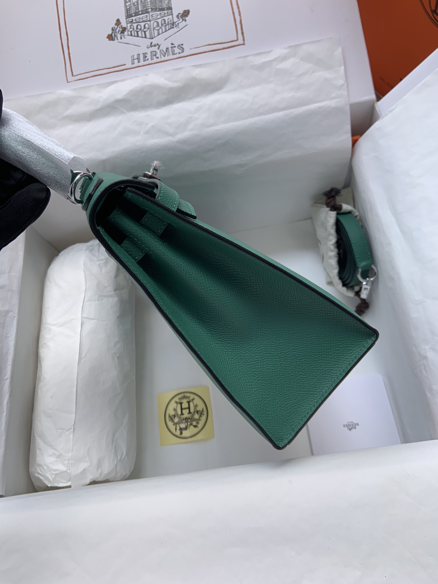 H**me5 Kelly Silver-tone Hardware 25 28