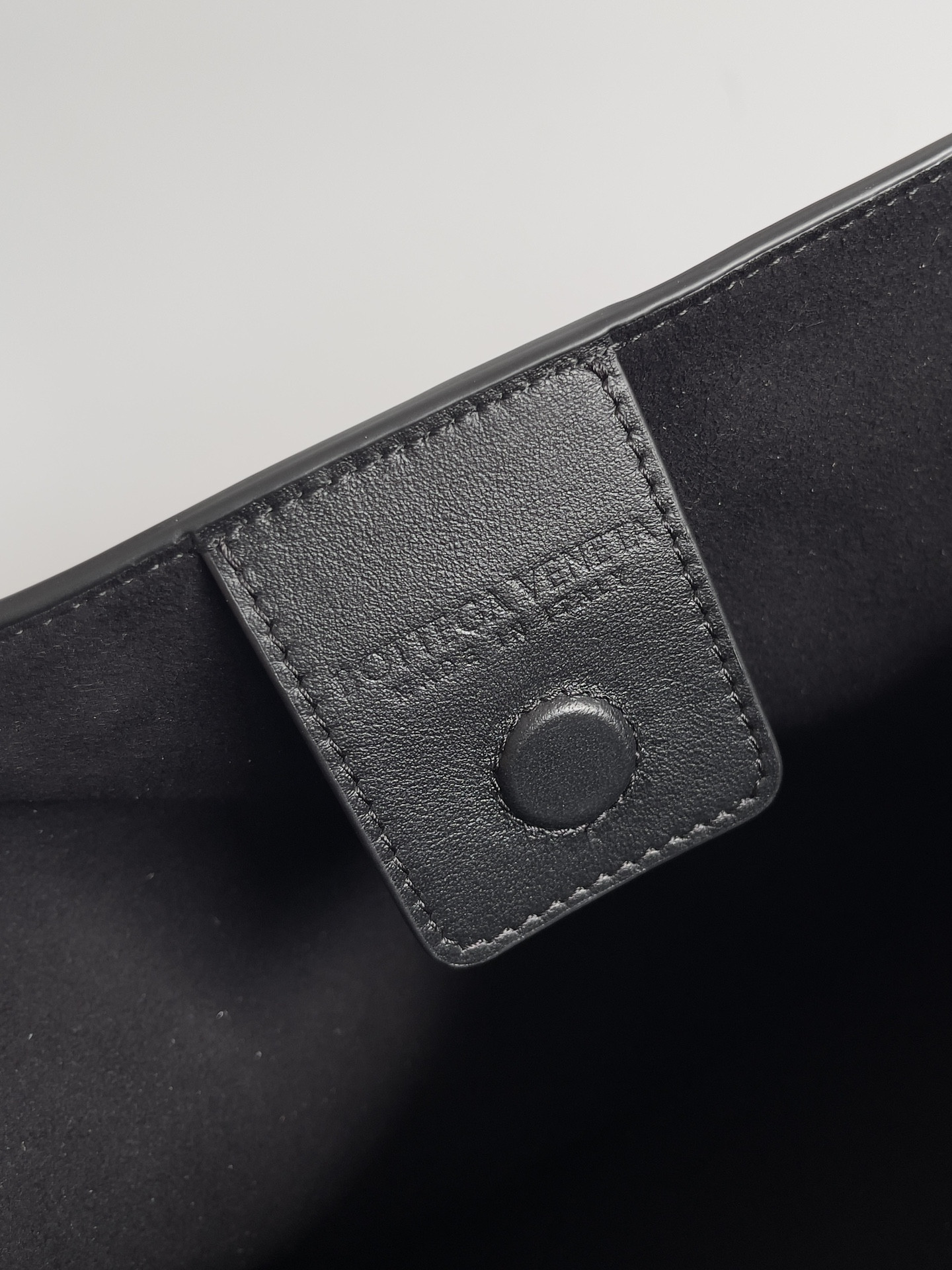 B0tt*ga Ven*ta Large Andiamo 42x18x35cm