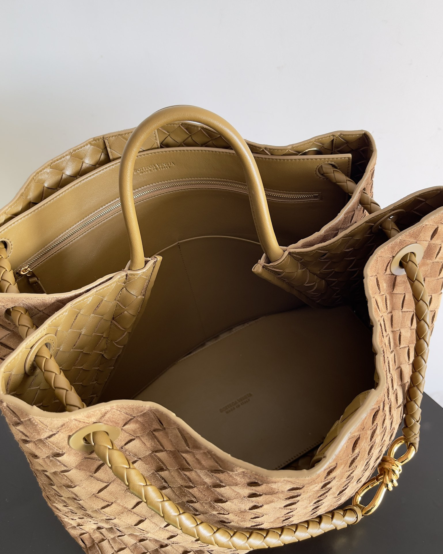 B0tt*ga Ven*ta Large Andiamo 42x18x35cm