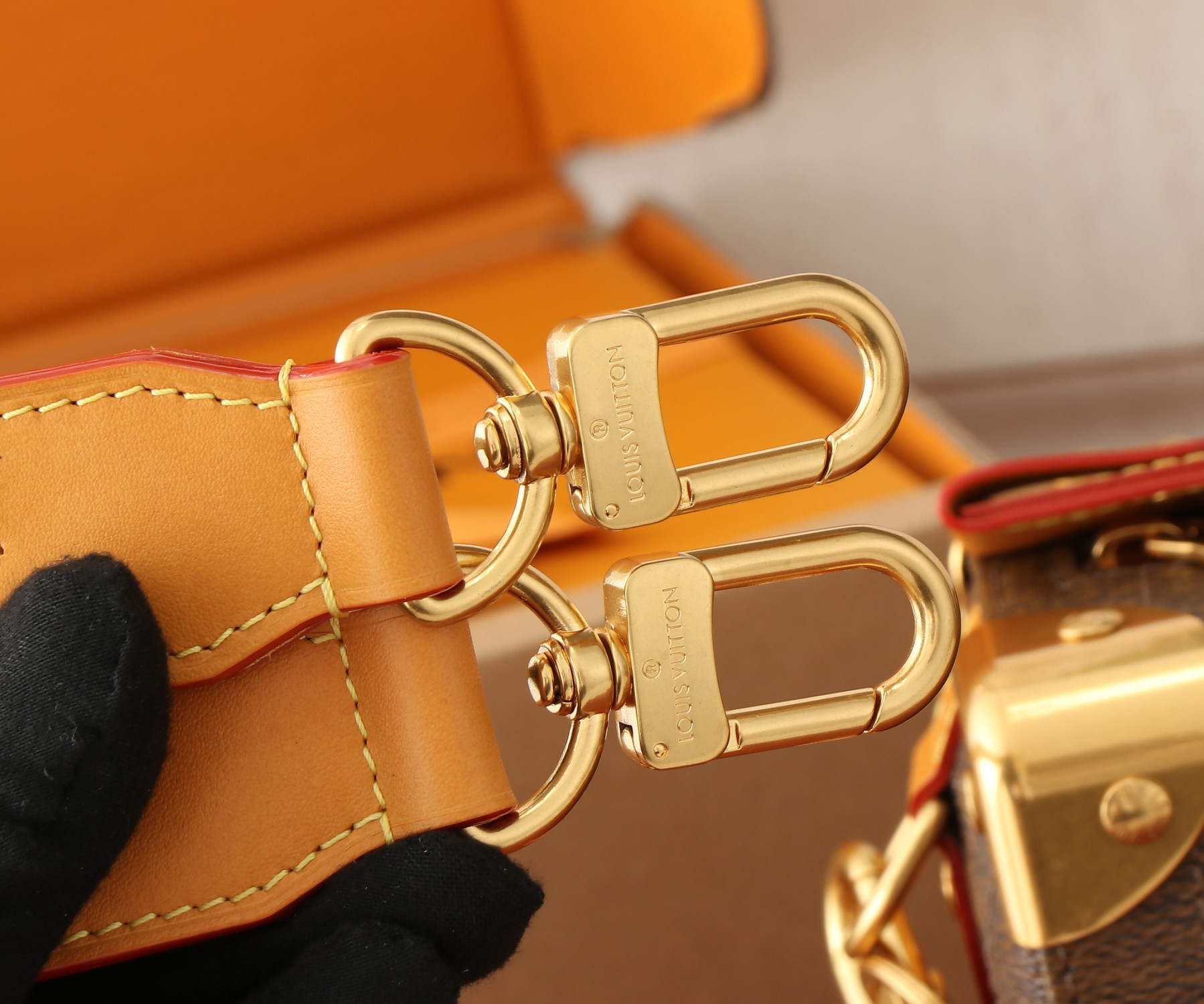 LV Soul Trunk East West M11536 29x17.5x10CM