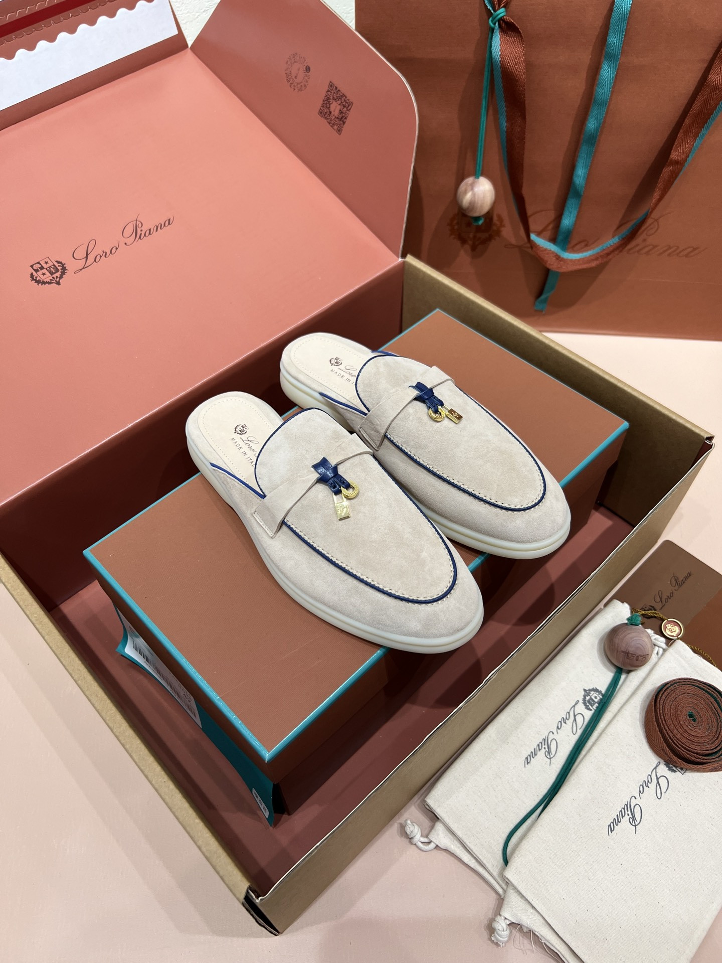 UA L0r0 P1ana Babouche Charms Walk Loafers