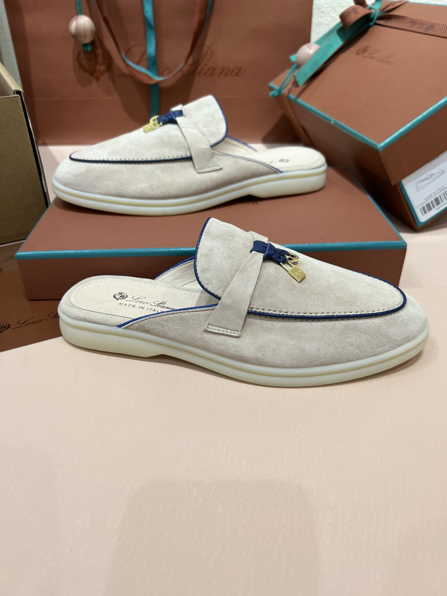 UA L0r0 P1ana Babouche Charms Walk Loafers