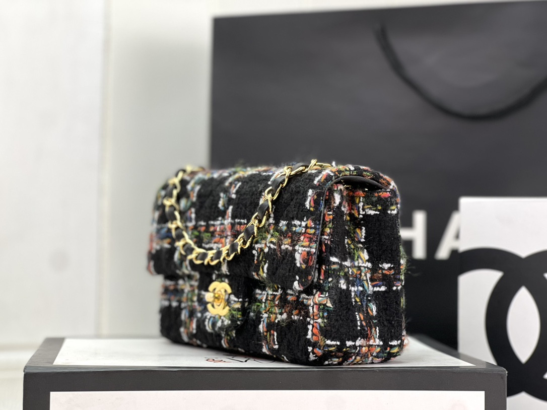 Ch**el Classic Flap Bag 20cm