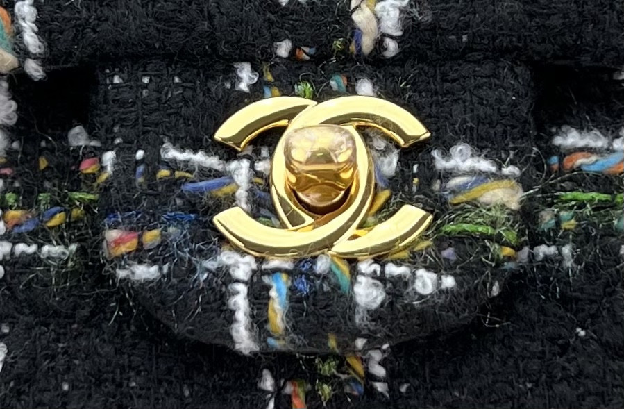 Ch**el Classic Flap Bag 20cm