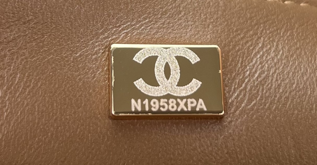 Ch**el Classic Flap Bag 20cm