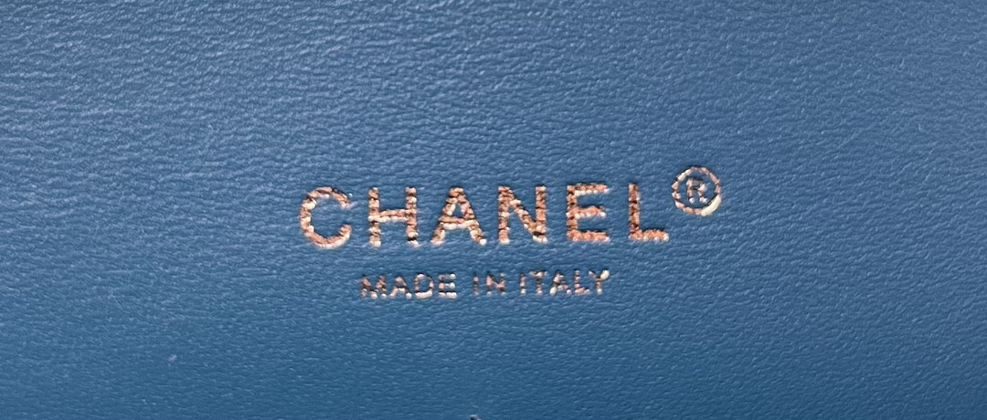 Ch**el Classic Flap Bag 25cm