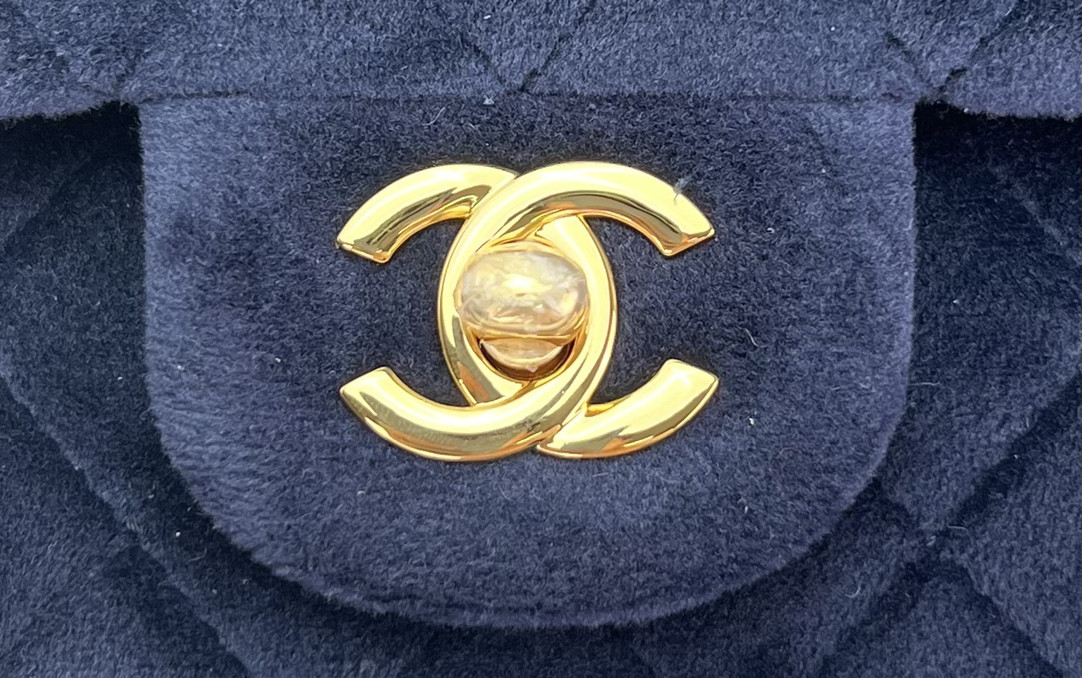 Ch**el Classic Flap Bag 25cm