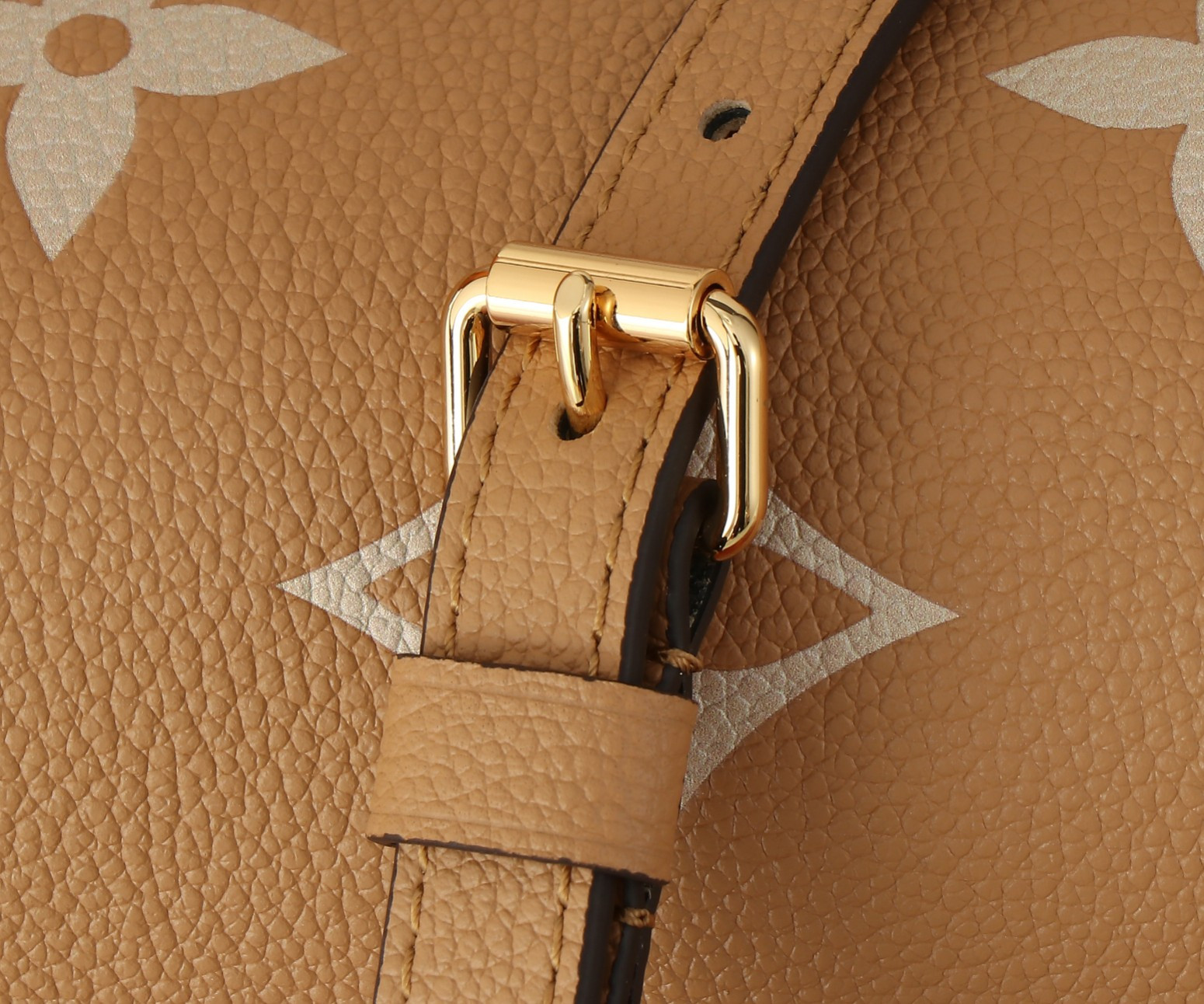 LV Speedy Bandoulière 20 M12713 13.5 x 12 x 20.5 cm