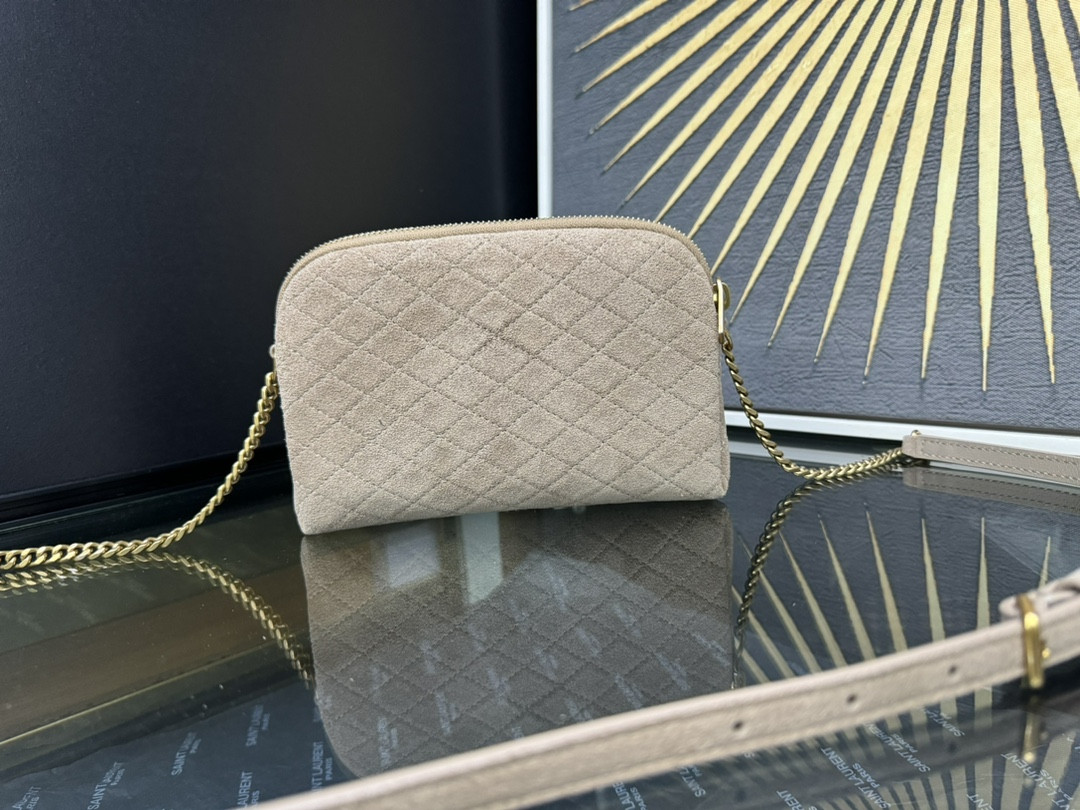 Y51 Gaby 18x13x3.5cm