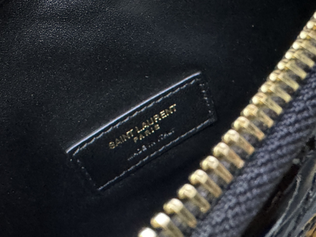 Y51 Gaby 18x13x3.5cm