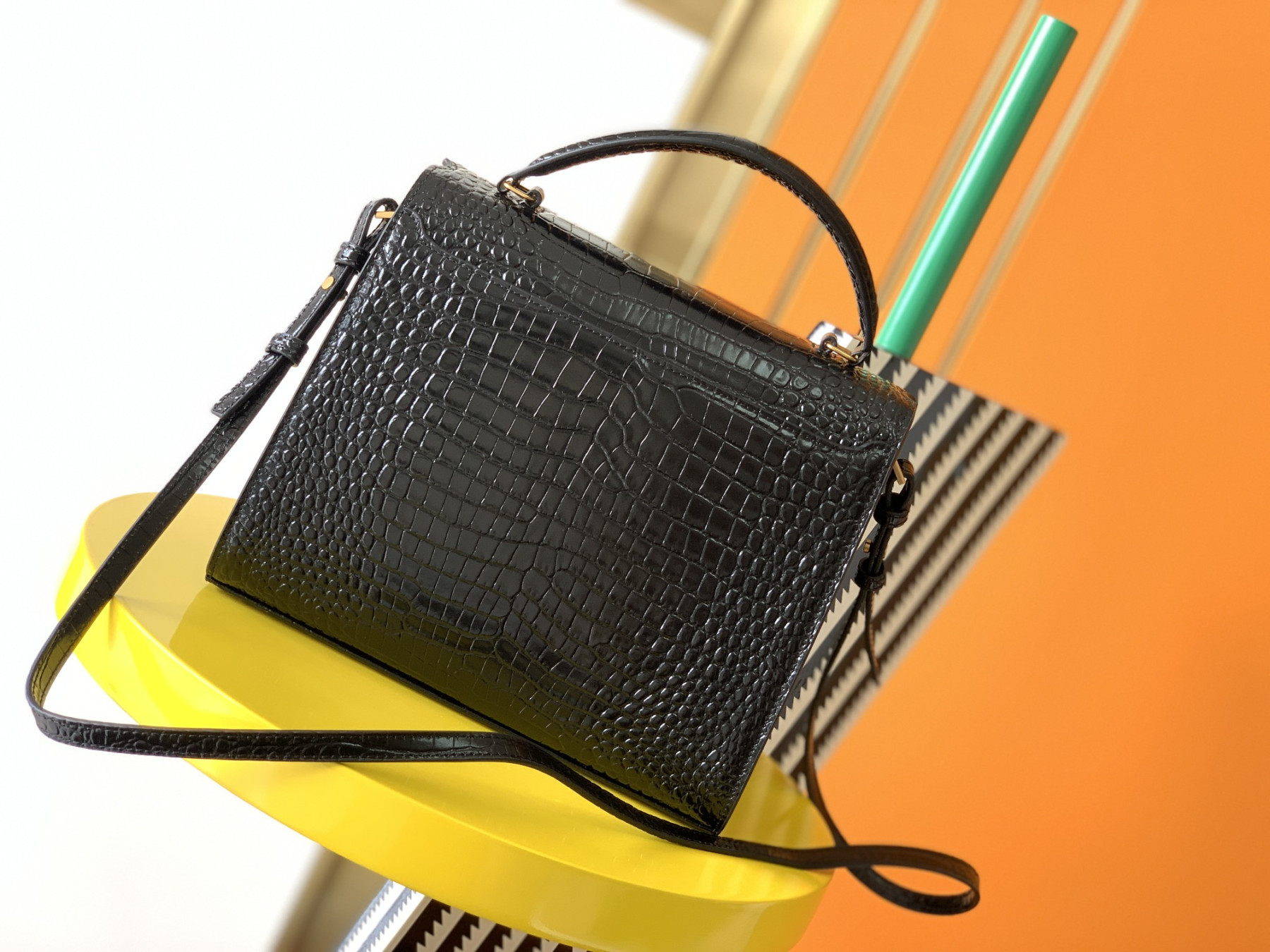 Y51 CASSANDRA 24.5x20x11.5cm