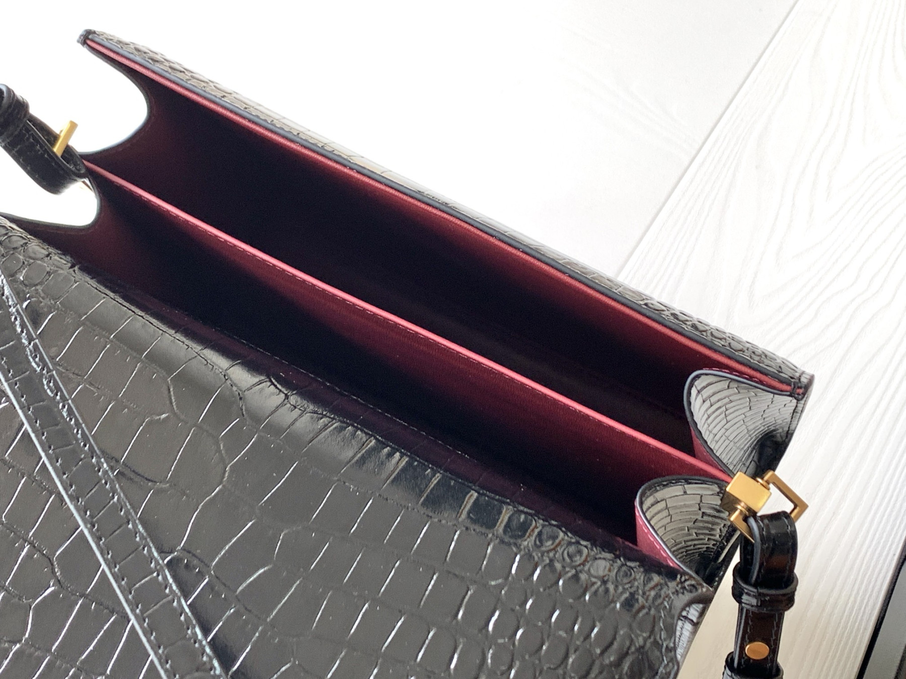 Y51 CASSANDRA 24.5x20x11.5cm