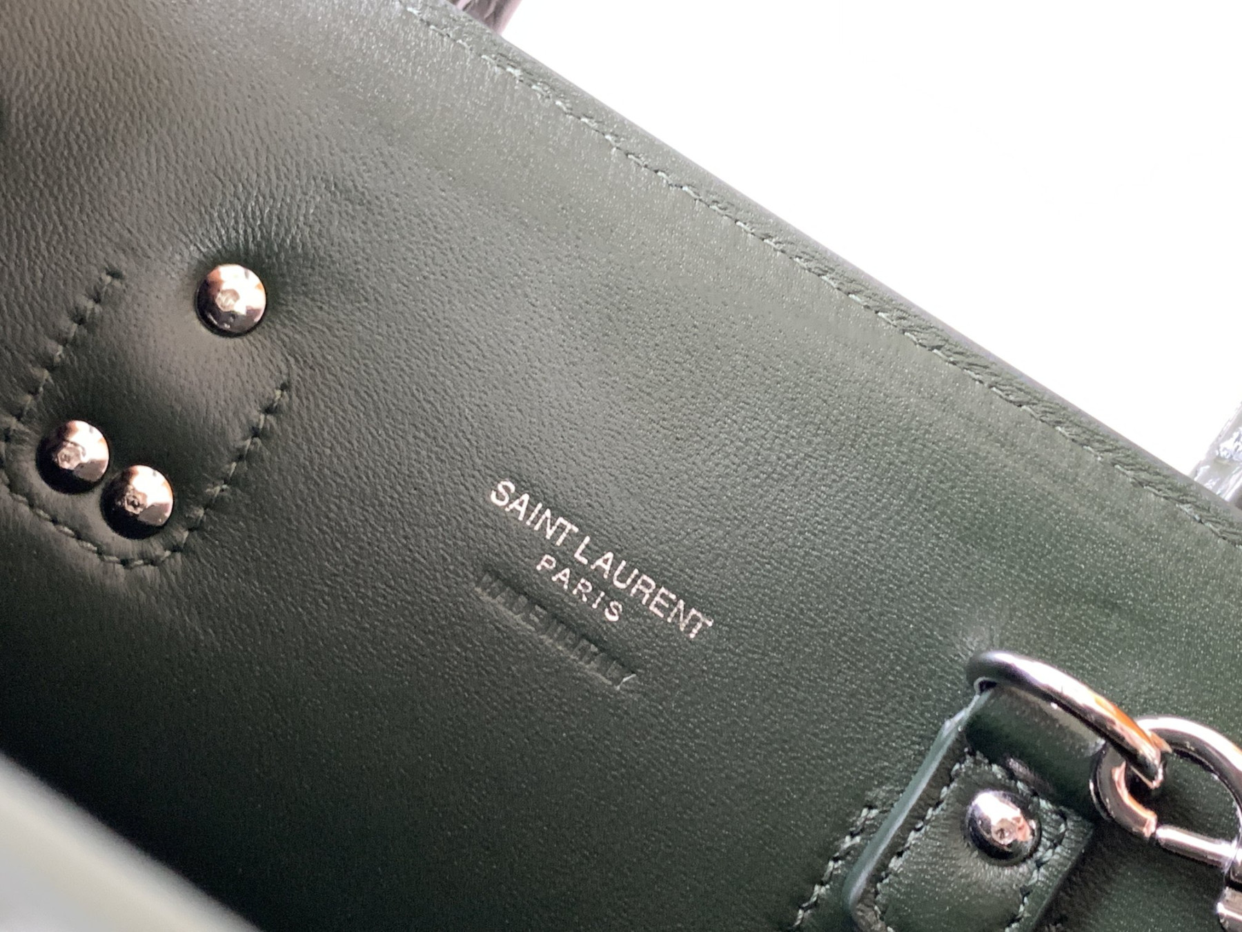 Y51 SAC DE JOUR IN EMBOSSED CROCODILE LEATHER - baby 26x13.5x12.5cm