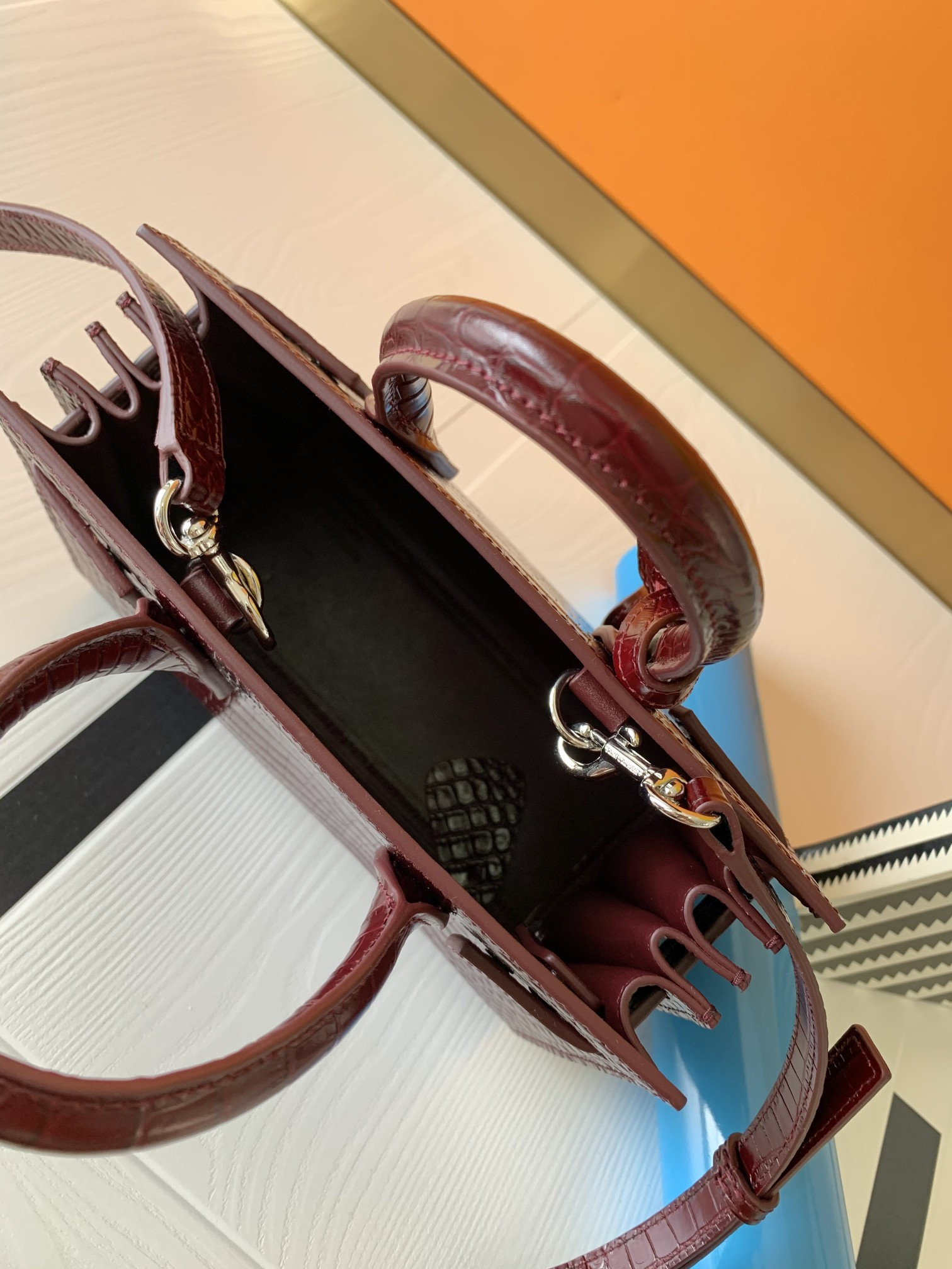 Y51 SAC DE JOUR IN CROCODILE EMBOSSED LEATHER - NANO 22x18x10.5cm