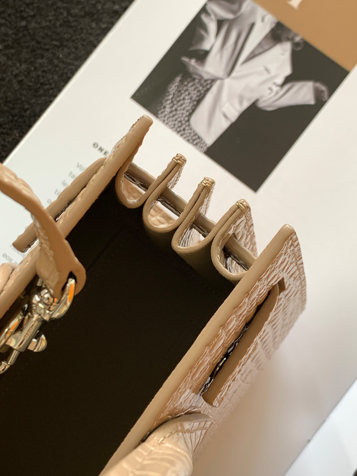 Y51 SAC DE JOUR IN CROCODILE EMBOSSED LEATHER - NANO 22x18x10.5cm